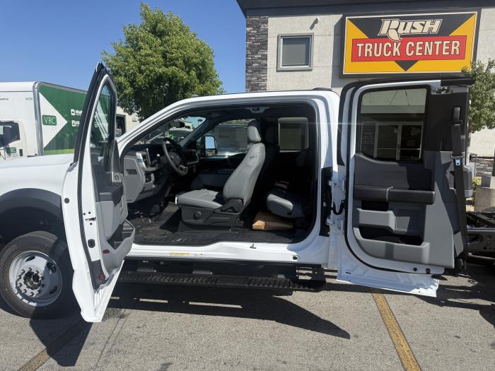 2027 Ford F-450-11