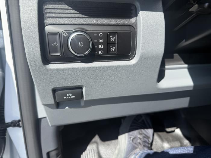 2027 Ford F-450-24