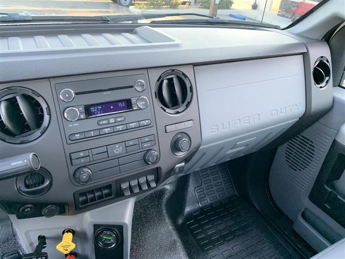 2027 Ford F-750-19