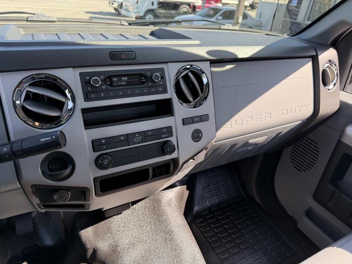2027 Ford F-750-12