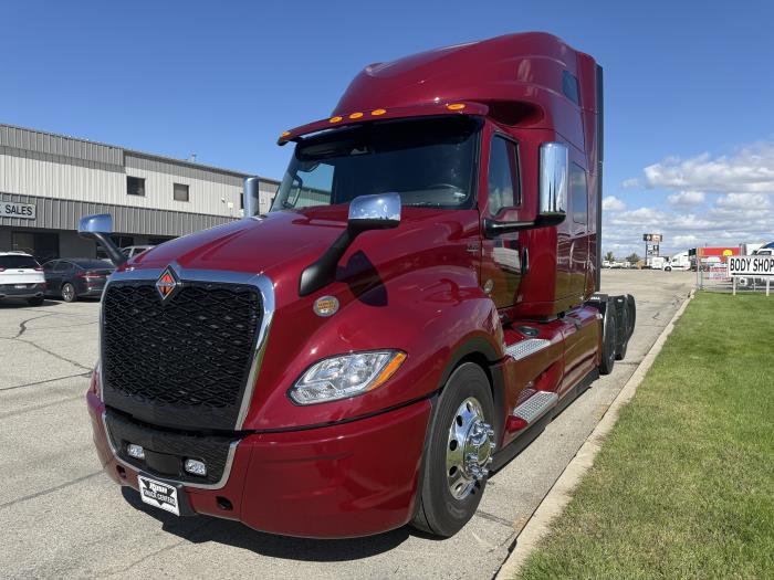 2027 International LT625-1
