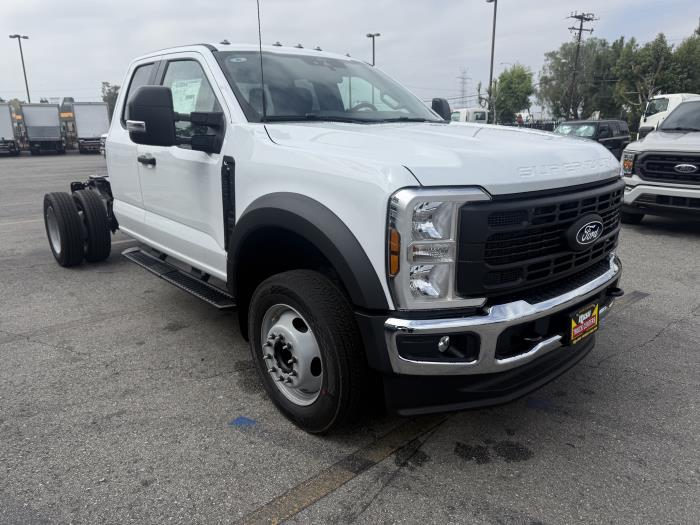 2027 Ford F-550-5