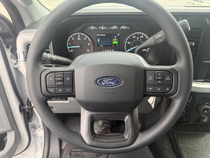 2027 Ford F-550-21