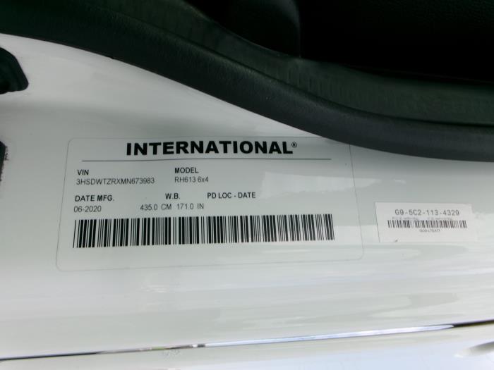 2021 International RH613-12
