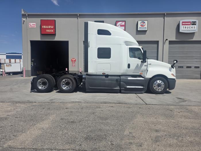 2022 International LT625-3