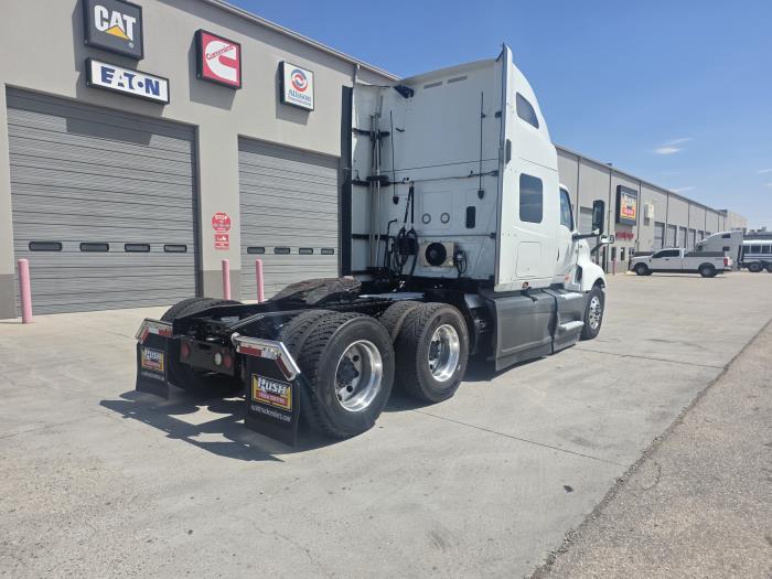 2022 International LT625-4