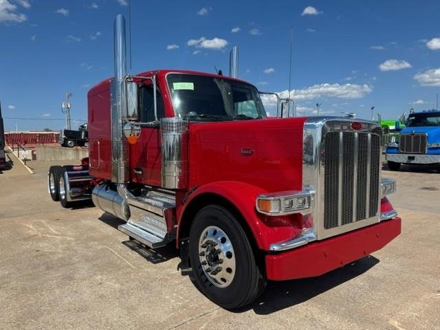 2027 Peterbilt 589-10