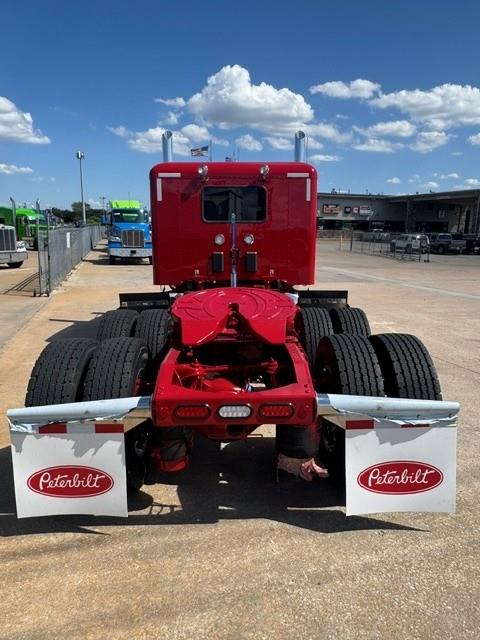 2027 Peterbilt 589-17