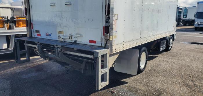 2019 Isuzu NPR-4