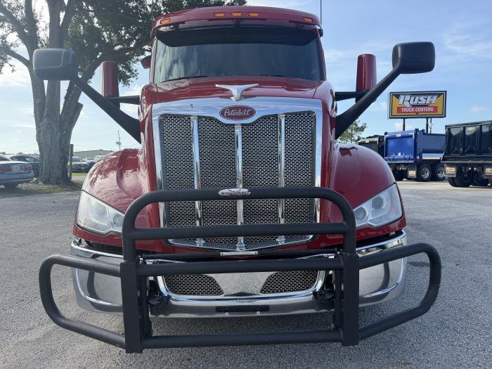 2023 Peterbilt 579-1