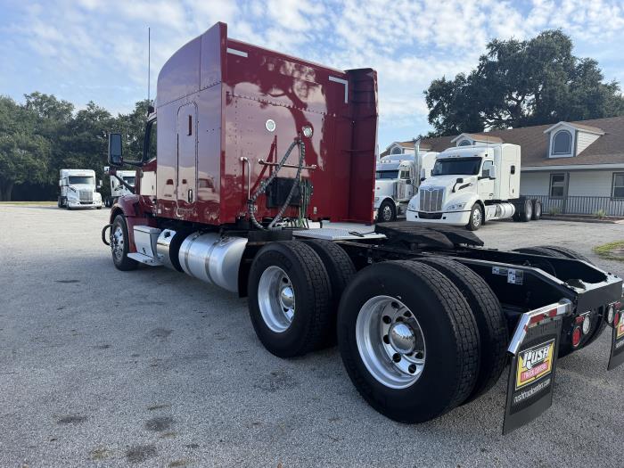 2023 Peterbilt 579-7