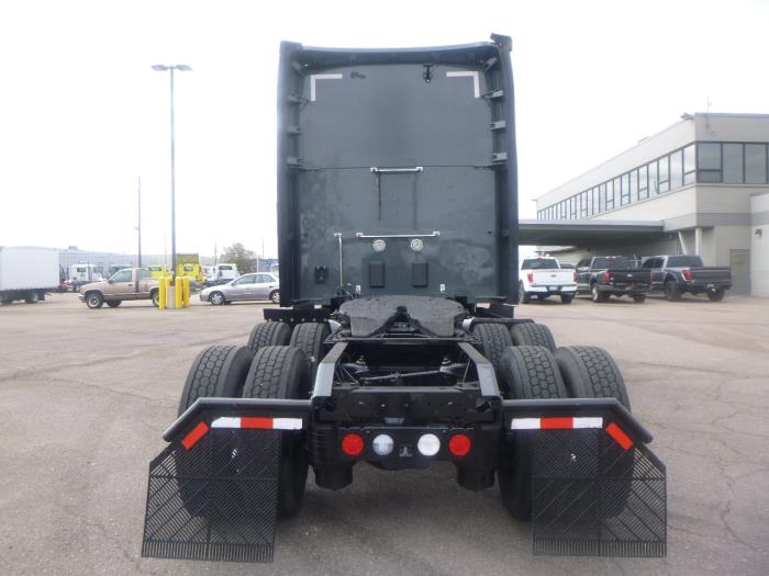 2022 Kenworth T680-3