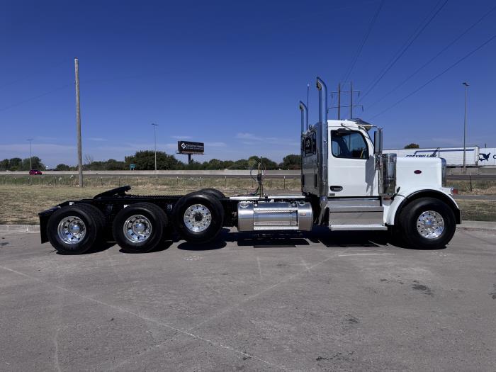 2027 Peterbilt 589-5