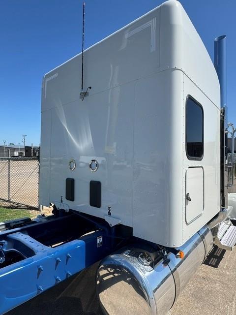 2027 Peterbilt 589-9