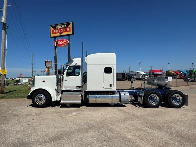 2027 Peterbilt 589-6