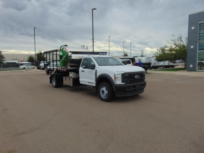 2025 Ford F-600-4
