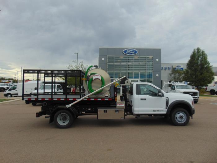 2025 Ford F-600-5