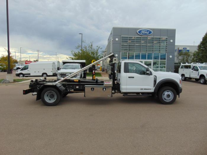 2025 Ford F-600-10