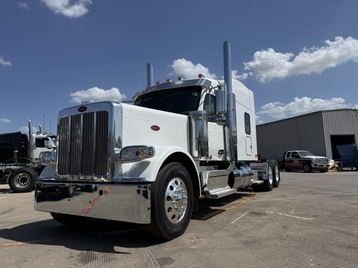 2027 Peterbilt 589-2