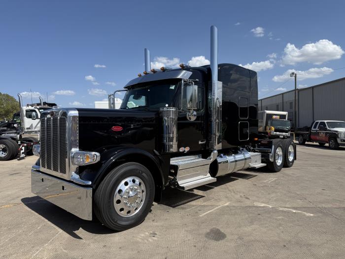2027 Peterbilt 589-3