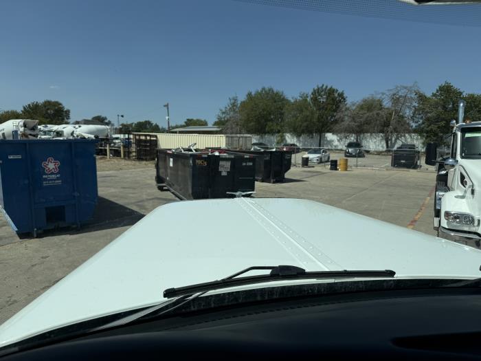 2027 Peterbilt 589-60