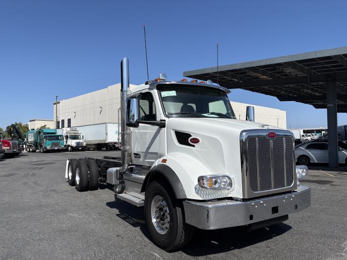 2027 Peterbilt 567-3