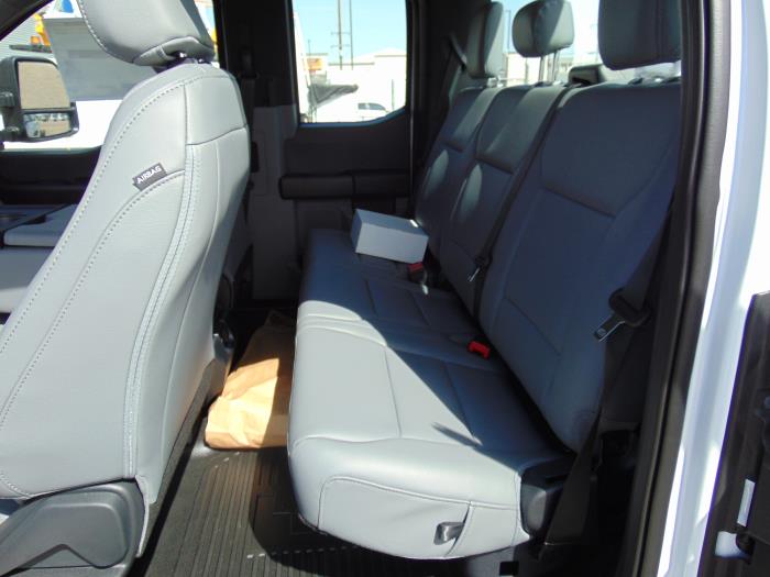 2027 Ford F-450-14
