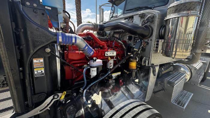 2020 Peterbilt 389-10