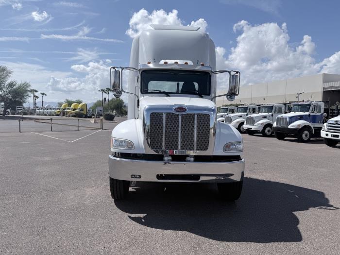 2020 Peterbilt 337-7