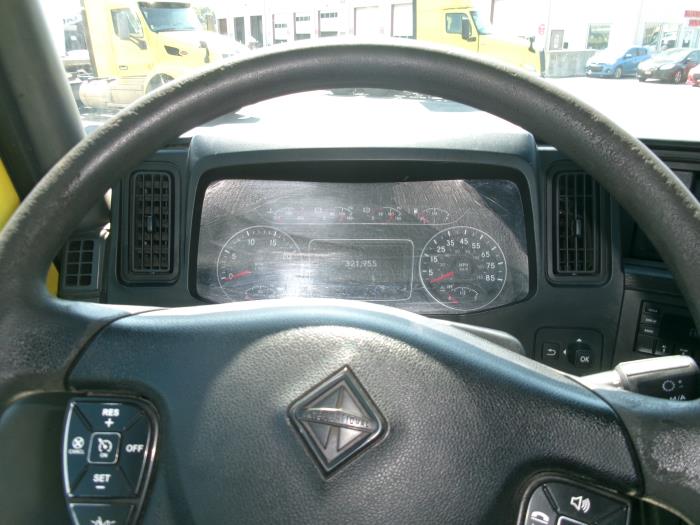 2023 International LT625-10