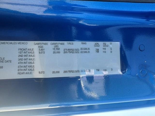 2022 Freightliner Cascadia-9