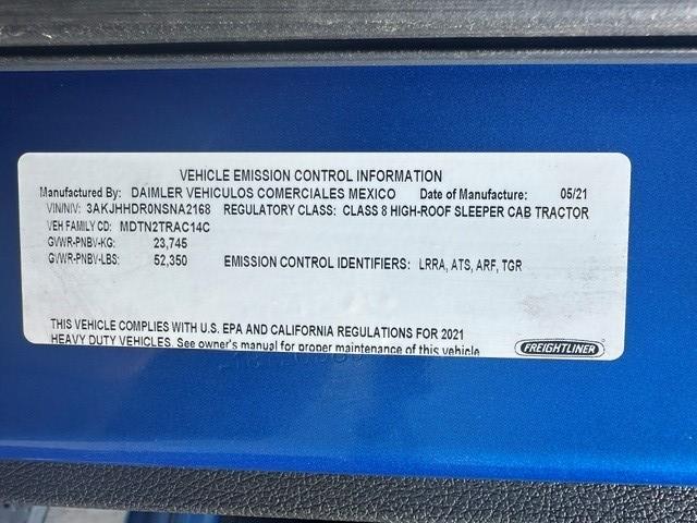 2022 Freightliner Cascadia-10