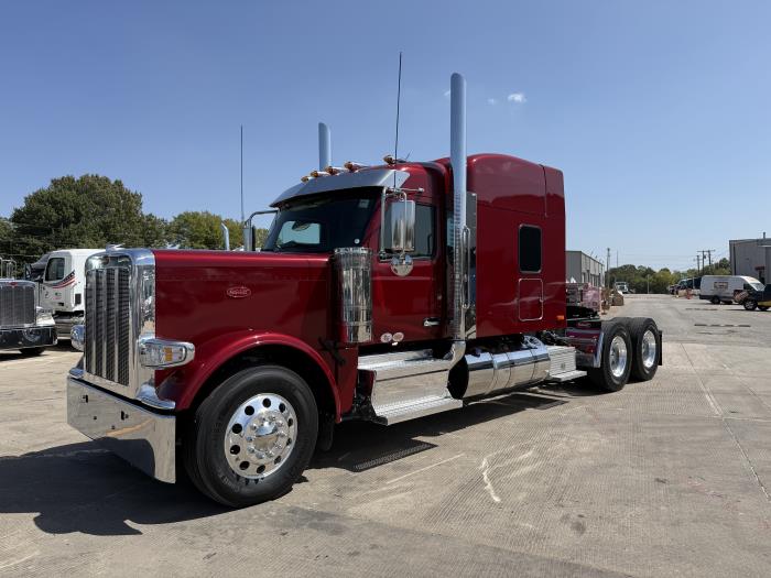 2027 Peterbilt 589-3