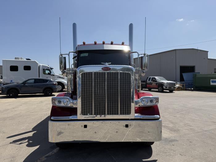2027 Peterbilt 589-12