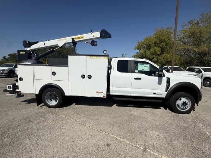 2026 Ford F-550-6