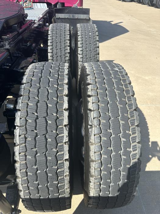 2025 Peterbilt 589-16