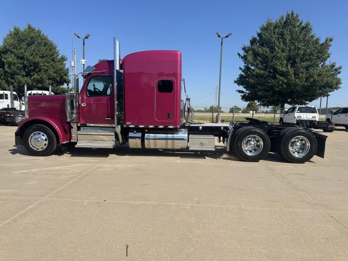 2025 Peterbilt 589-5