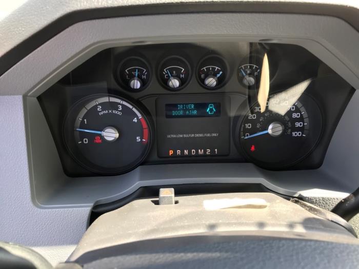 2027 Ford F-650-8