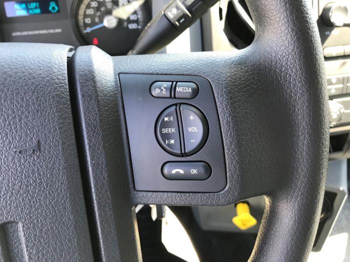 2027 Ford F-650-10