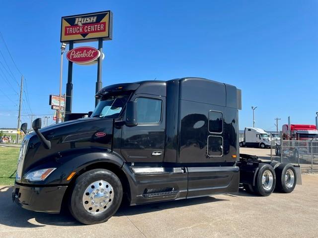 2023 Peterbilt 579-1