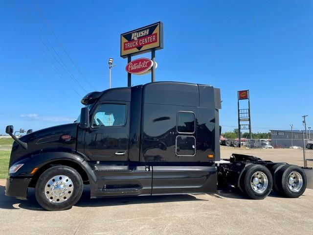 2023 Peterbilt 579-2