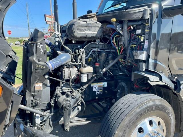 2023 Peterbilt 579-7
