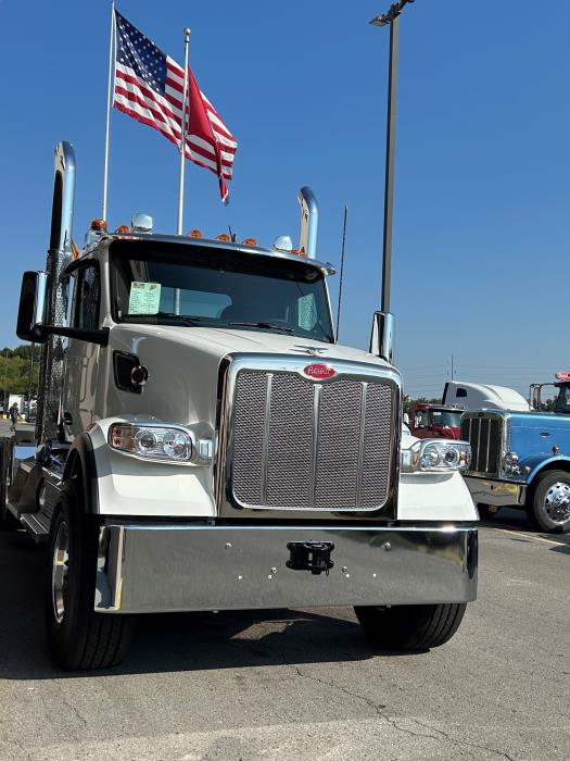 2027 Peterbilt 567-7