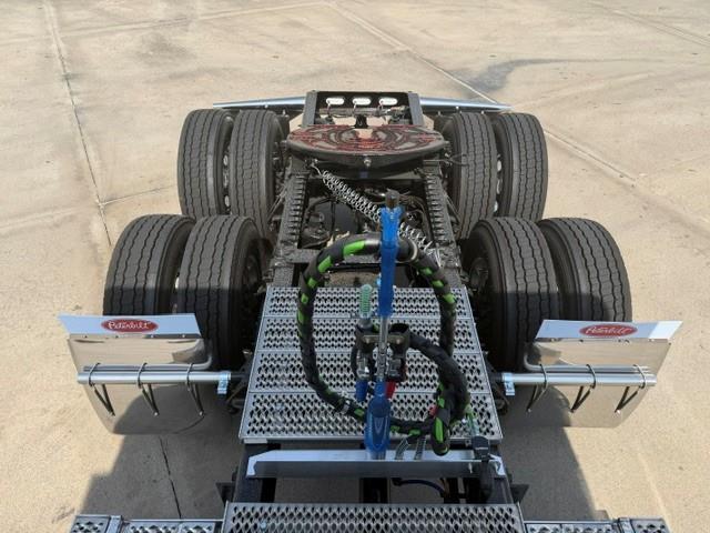 2027 Peterbilt 567-26