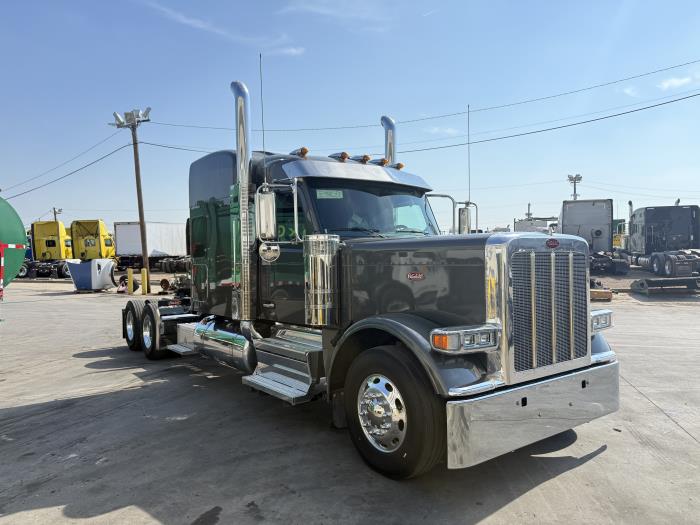 2027 Peterbilt 589-11