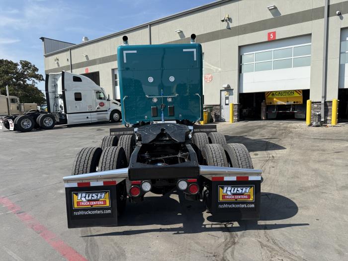 2027 Peterbilt 589-7