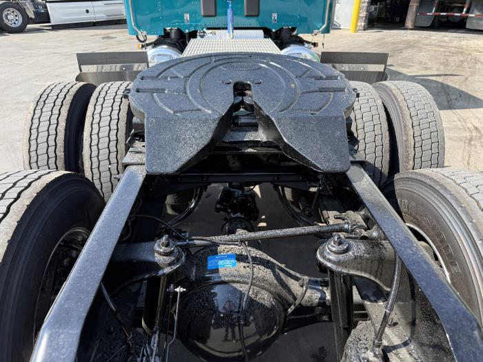 2027 Peterbilt 589-23