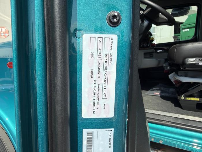 2027 Peterbilt 589-27