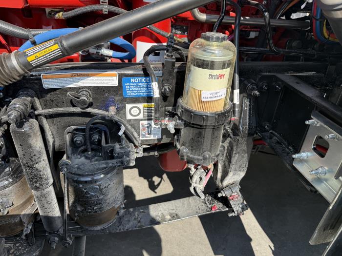 2027 Peterbilt 589-63