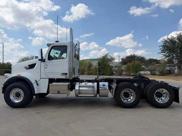 2027 Peterbilt 567-4